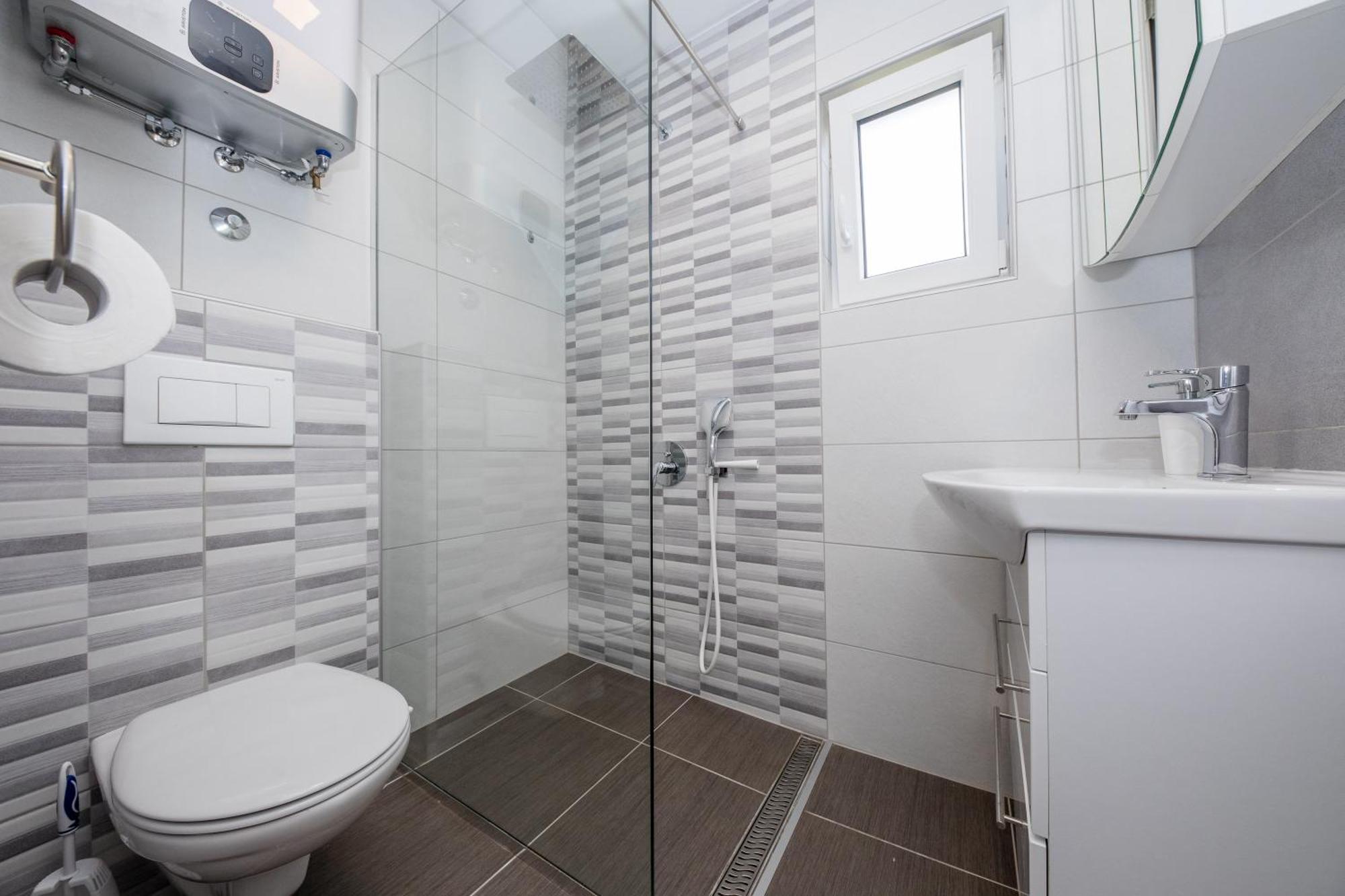 Apartments Gael Лопар Стая снимка