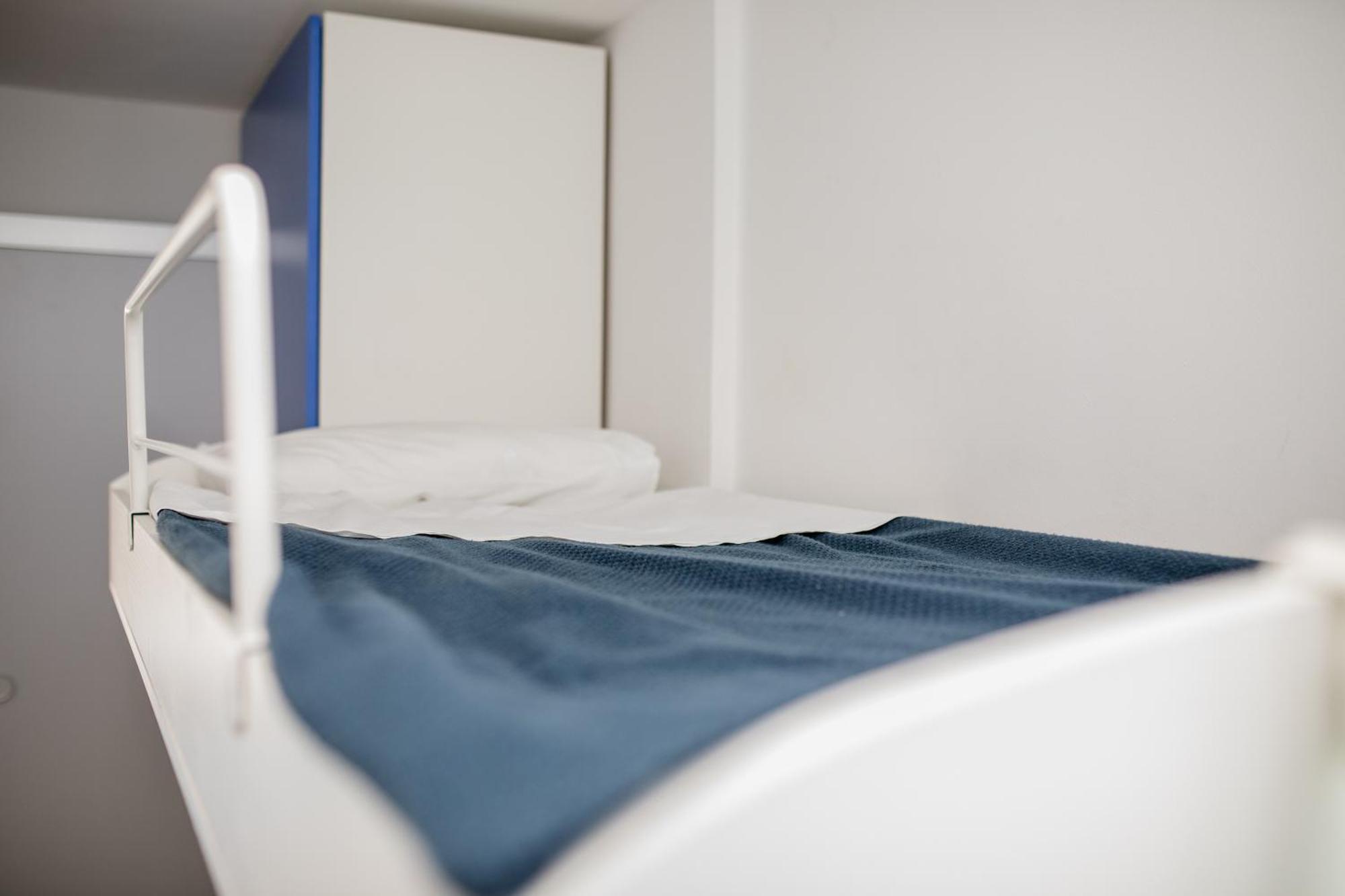 Apartments Gael Лопар Стая снимка